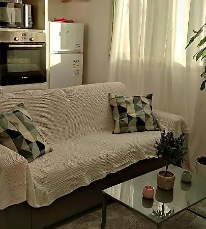 Charmant Avec Piscine Appartement *